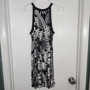 Old Navy Women's Petite S Black White Sleeveless Sun Dress Palm Leaf Summer